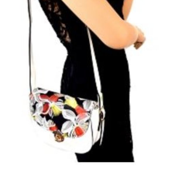 Floral Abstract Flap Shoulder Bag - Picture 3 of 6